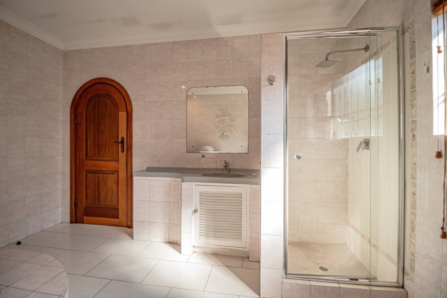 5 Bedroom Property for Sale in Sunward Park Gauteng