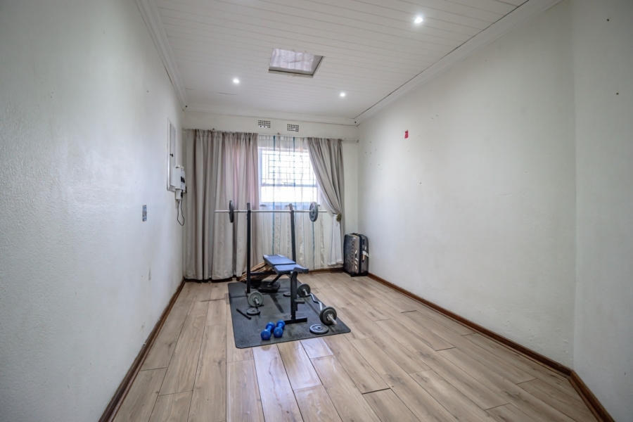 5 Bedroom Property for Sale in Sunward Park Gauteng