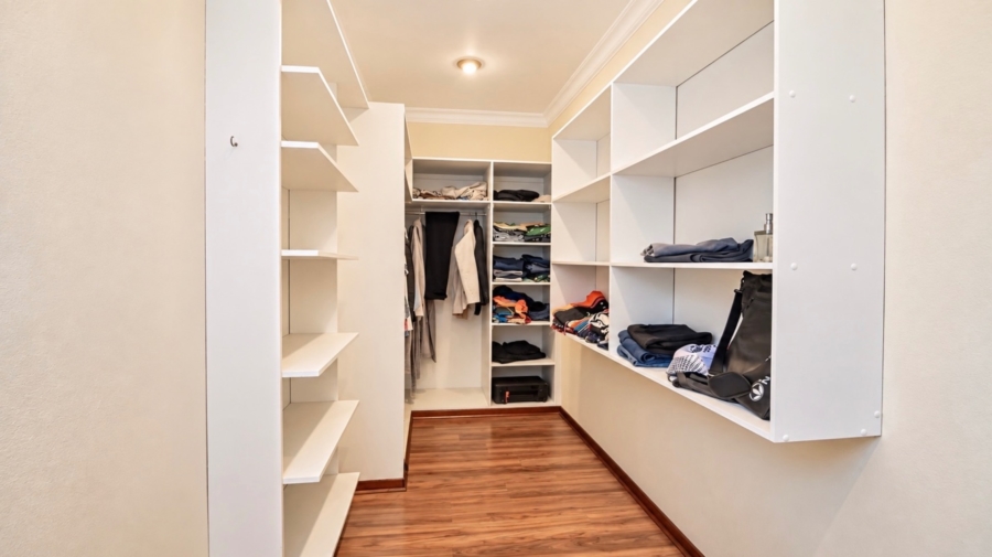 5 Bedroom Property for Sale in Sunward Park Gauteng