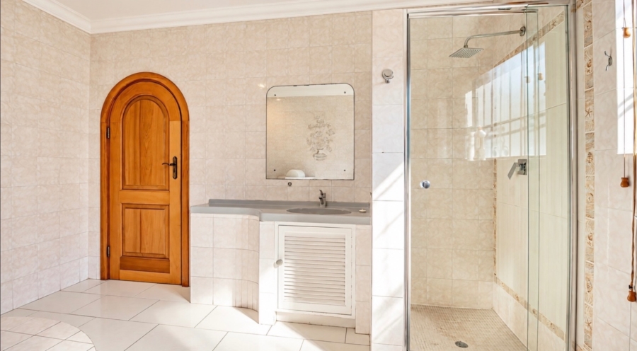 5 Bedroom Property for Sale in Sunward Park Gauteng
