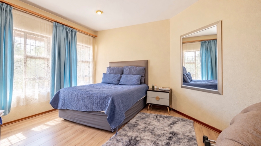 5 Bedroom Property for Sale in Sunward Park Gauteng