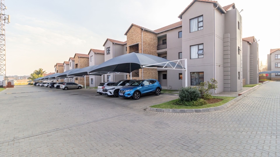 2 Bedroom Property for Sale in Brentwood Gauteng
