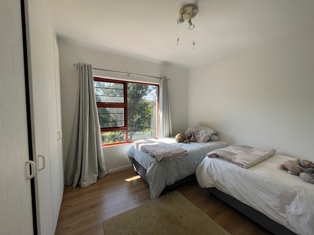 2 Bedroom Property for Sale in Bryanston Gauteng