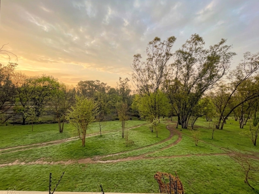 2 Bedroom Property for Sale in Bryanston Gauteng