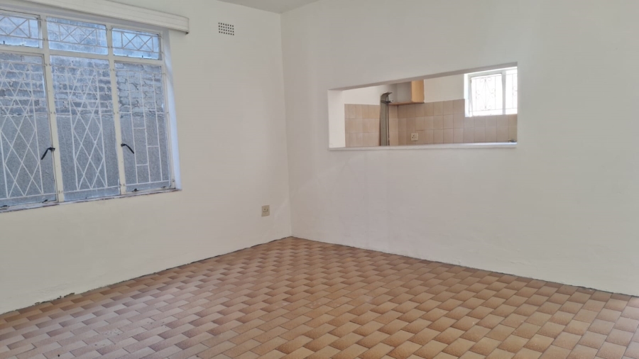 To Let 2 Bedroom Property for Rent in Orange Grove Gauteng