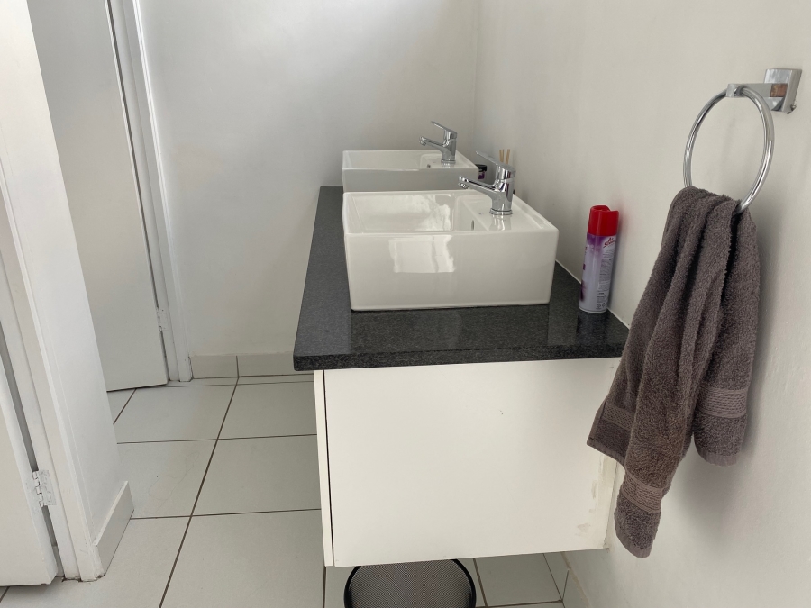 To Let Commercial Property for Rent in Parkmore Gauteng