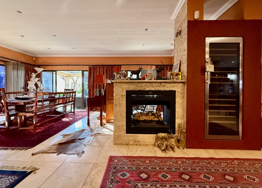 2 Bedroom Property for Sale in The Retreat Gauteng