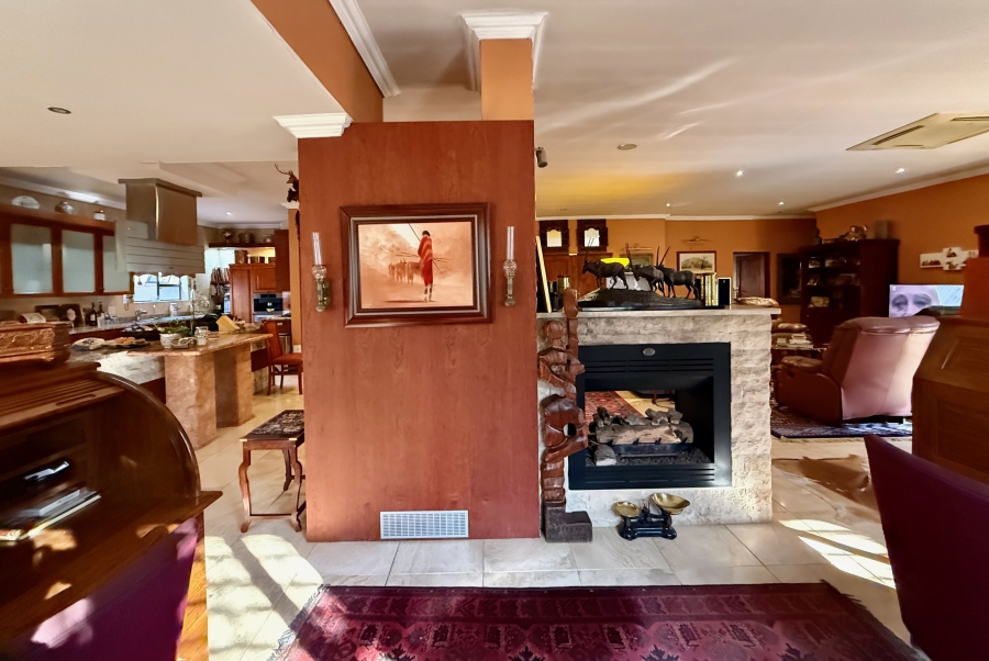 2 Bedroom Property for Sale in The Retreat Gauteng