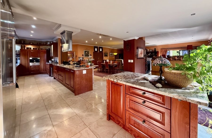 2 Bedroom Property for Sale in The Retreat Gauteng