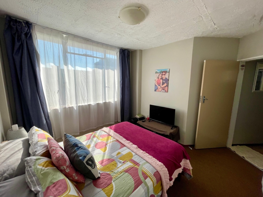 2 Bedroom Property for Sale in Queenswood Gauteng