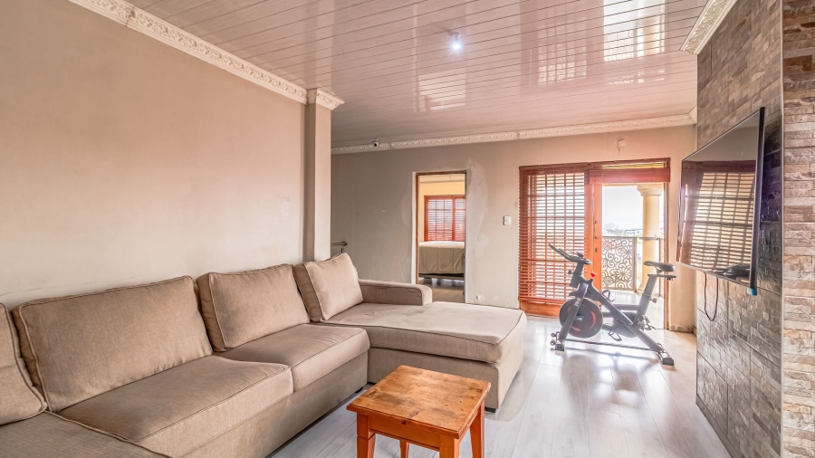 To Let 4 Bedroom Property for Rent in Naturena Gauteng