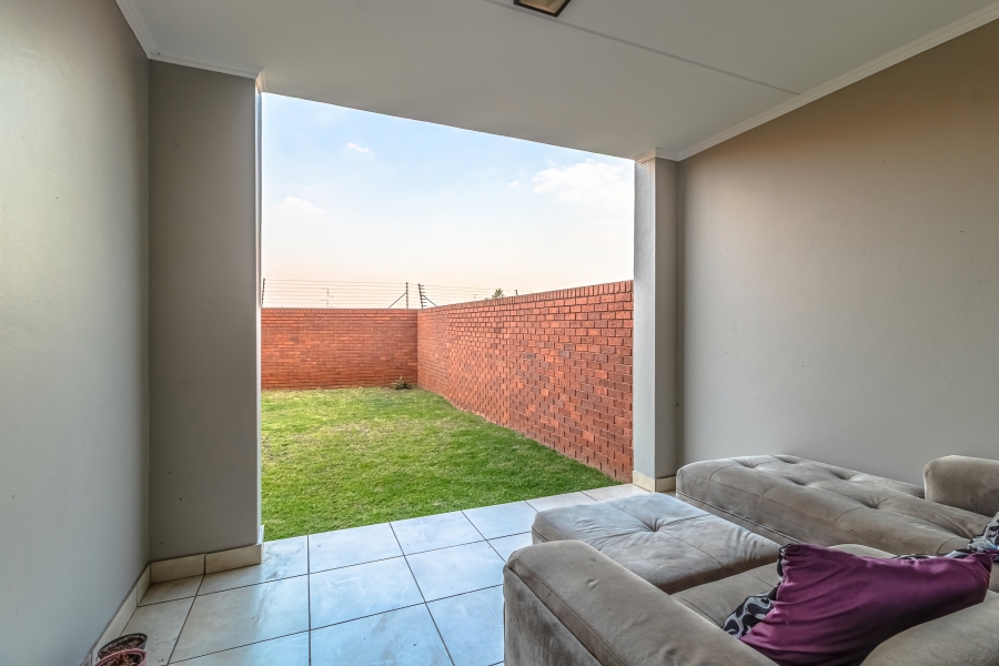 3 Bedroom Property for Sale in Oakdene Gauteng