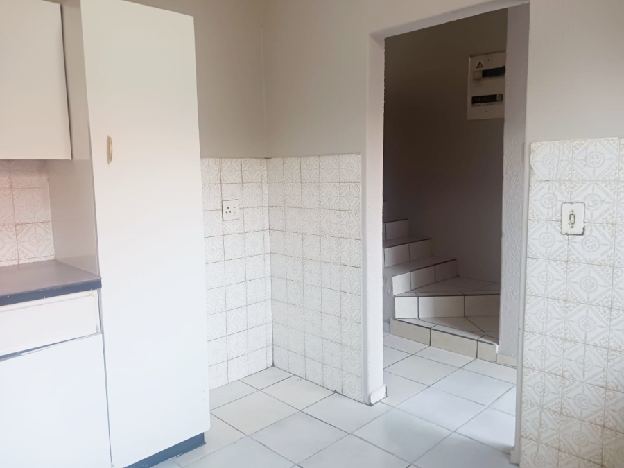 2 Bedroom Property for Sale in Windsor West Gauteng