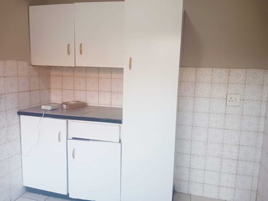 2 Bedroom Property for Sale in Windsor West Gauteng