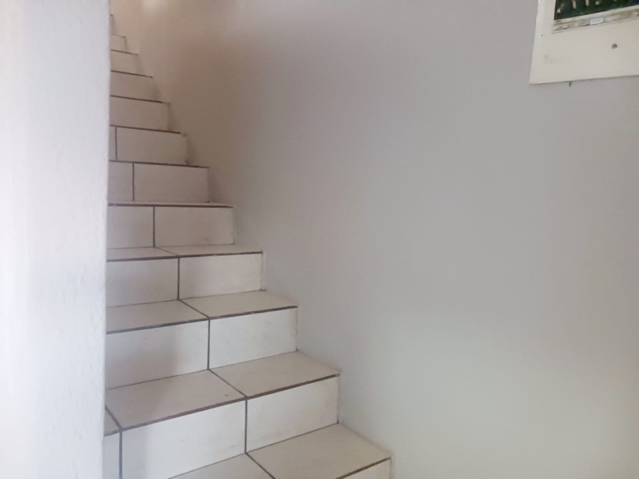 2 Bedroom Property for Sale in Windsor West Gauteng