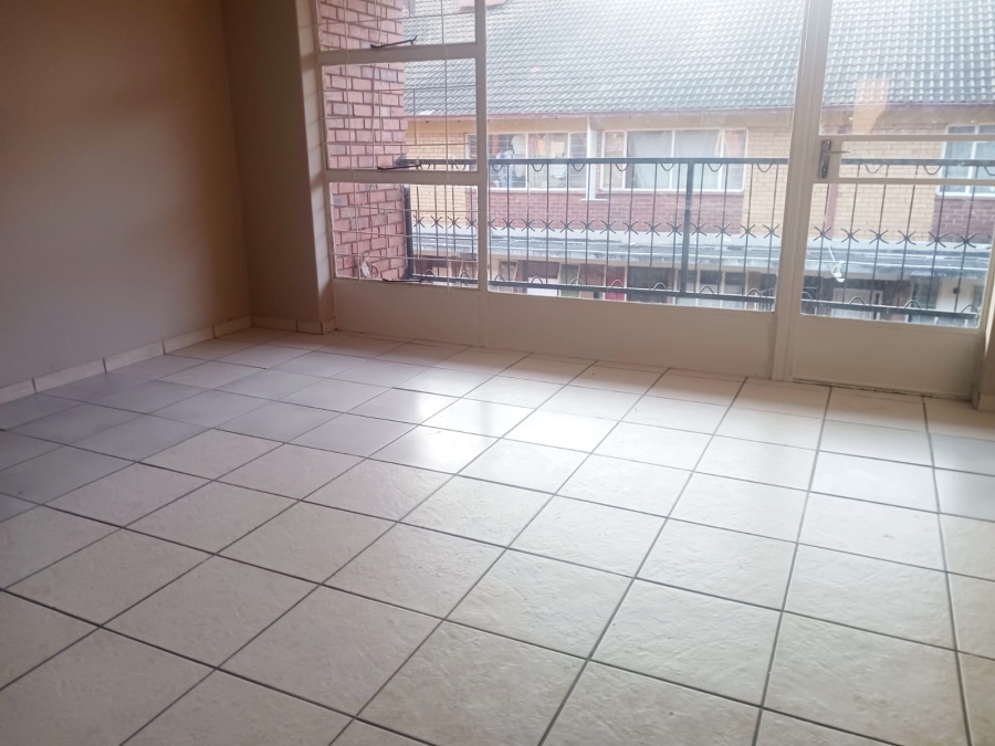 2 Bedroom Property for Sale in Windsor West Gauteng