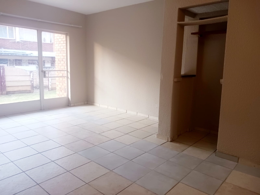 2 Bedroom Property for Sale in Windsor West Gauteng