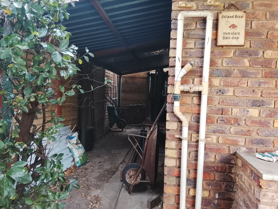 4 Bedroom Property for Sale in Vanderbijlpark SE 2 Gauteng