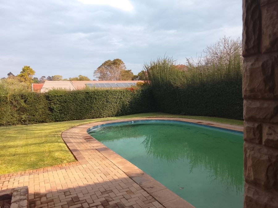 4 Bedroom Property for Sale in Vanderbijlpark SE 2 Gauteng