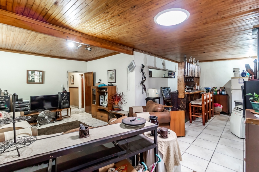 3 Bedroom Property for Sale in East Lynne Gauteng