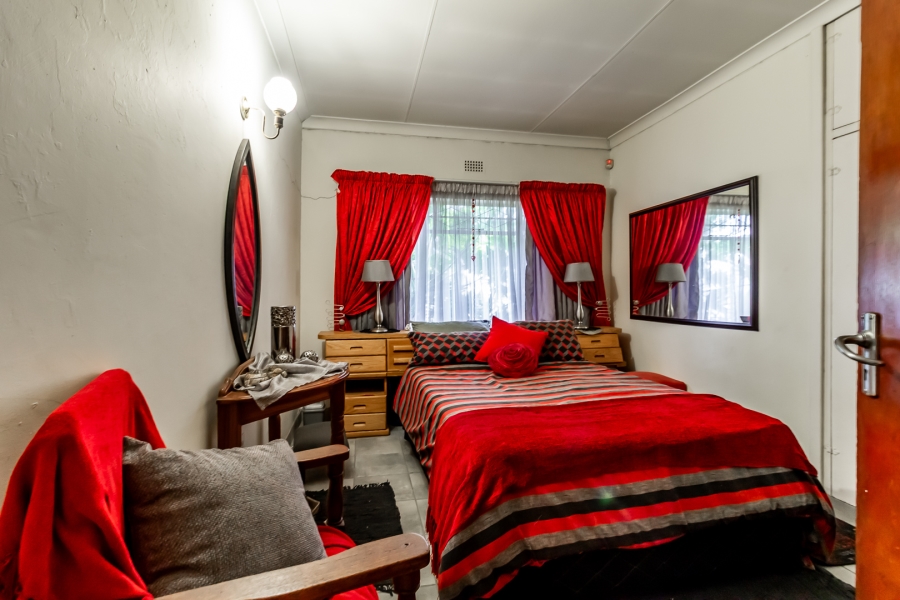 3 Bedroom Property for Sale in East Lynne Gauteng