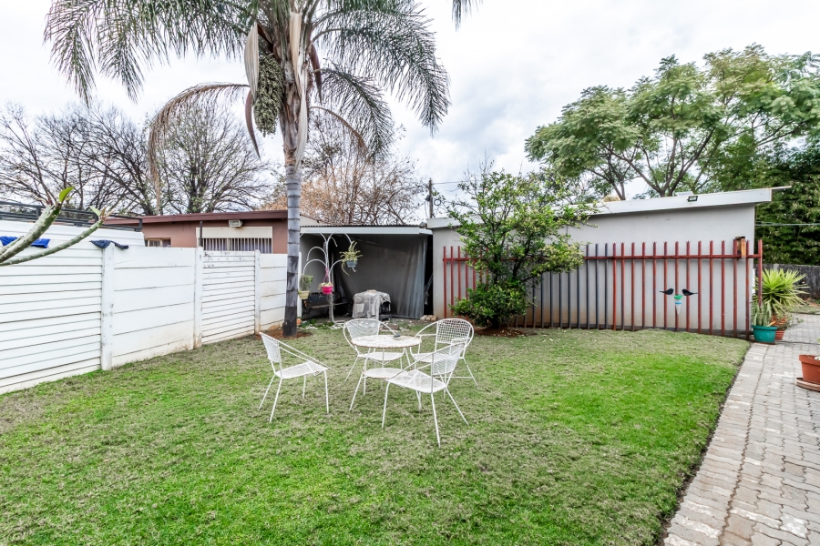 3 Bedroom Property for Sale in East Lynne Gauteng