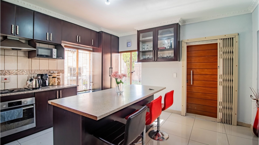 3 Bedroom Property for Sale in Birch Acres Gauteng