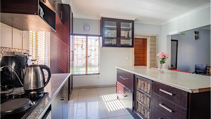 3 Bedroom Property for Sale in Birch Acres Gauteng