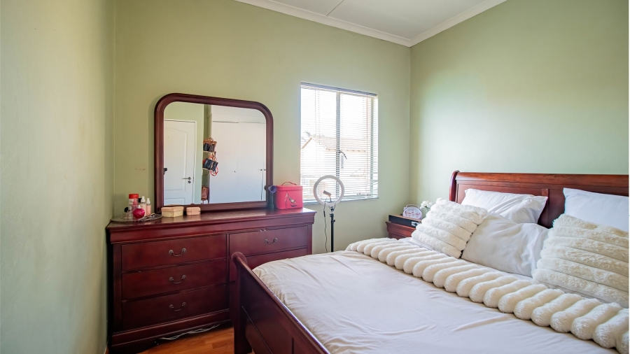 3 Bedroom Property for Sale in Birch Acres Gauteng