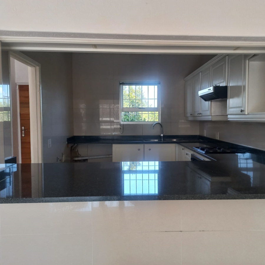 3 Bedroom Property for Sale in Highlands North Gauteng