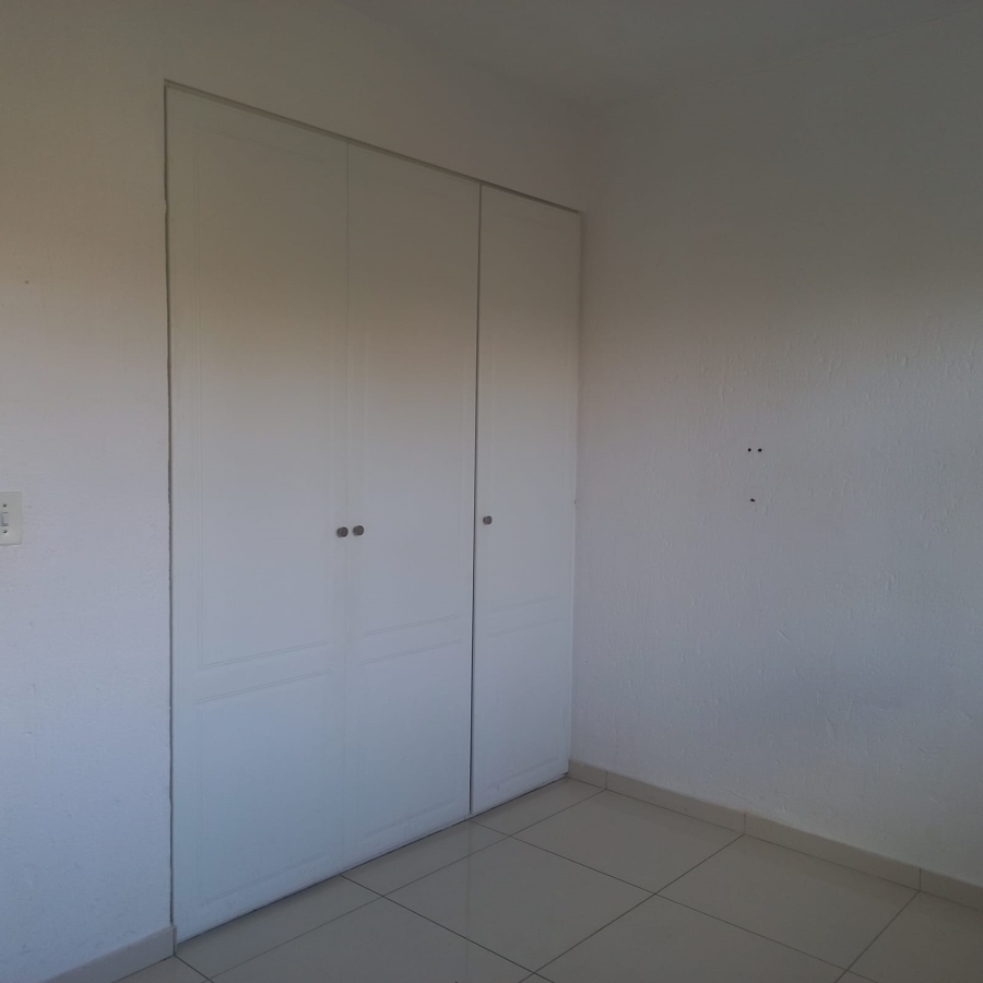 3 Bedroom Property for Sale in Highlands North Gauteng