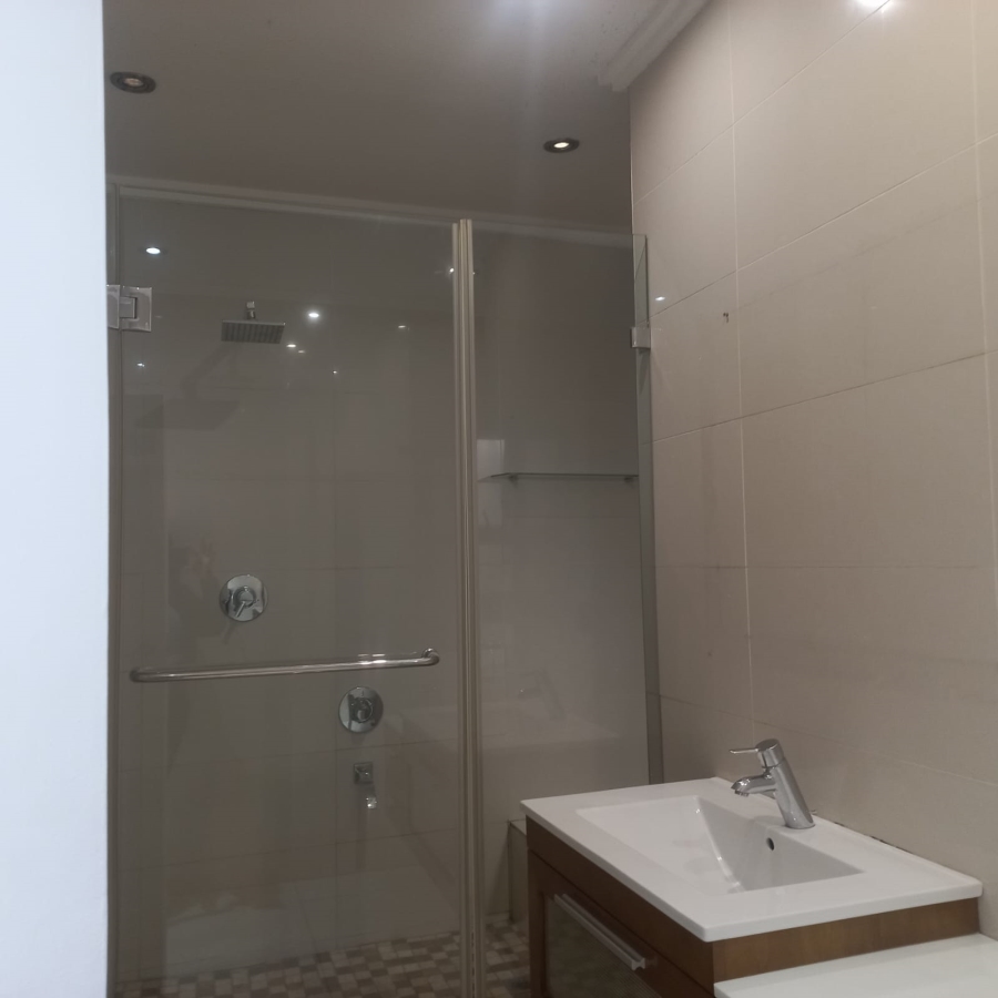 3 Bedroom Property for Sale in Highlands North Gauteng