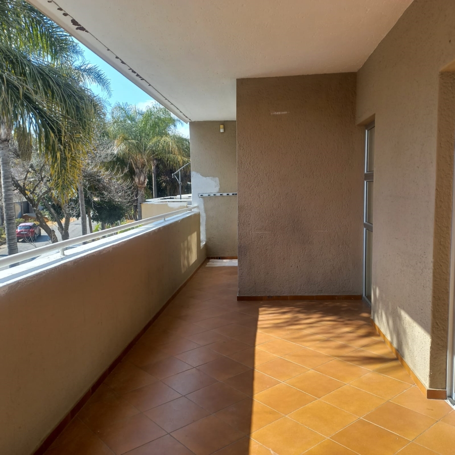3 Bedroom Property for Sale in Highlands North Gauteng