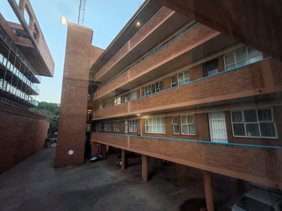 2 Bedroom Property for Sale in Hatfield Gauteng