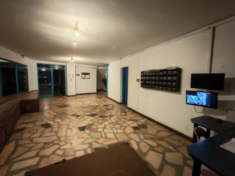 2 Bedroom Property for Sale in Hatfield Gauteng