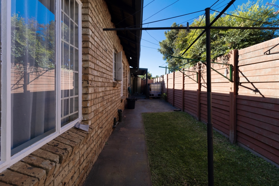 3 Bedroom Property for Sale in Pierre Van Ryneveld Gauteng