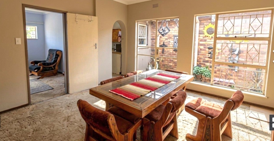 5 Bedroom Property for Sale in Albemarle Ext 2 Gauteng