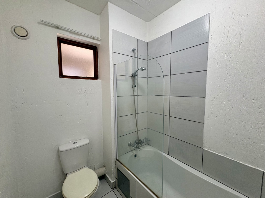2 Bedroom Property for Sale in Paulshof Gauteng