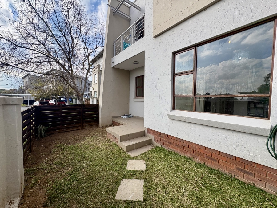 2 Bedroom Property for Sale in Paulshof Gauteng