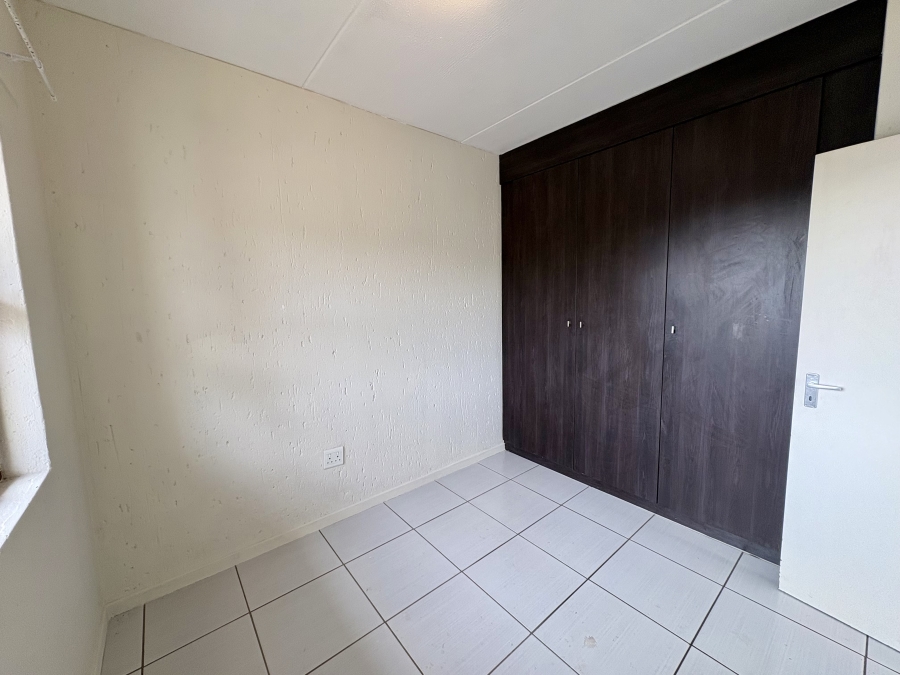 2 Bedroom Property for Sale in Paulshof Gauteng
