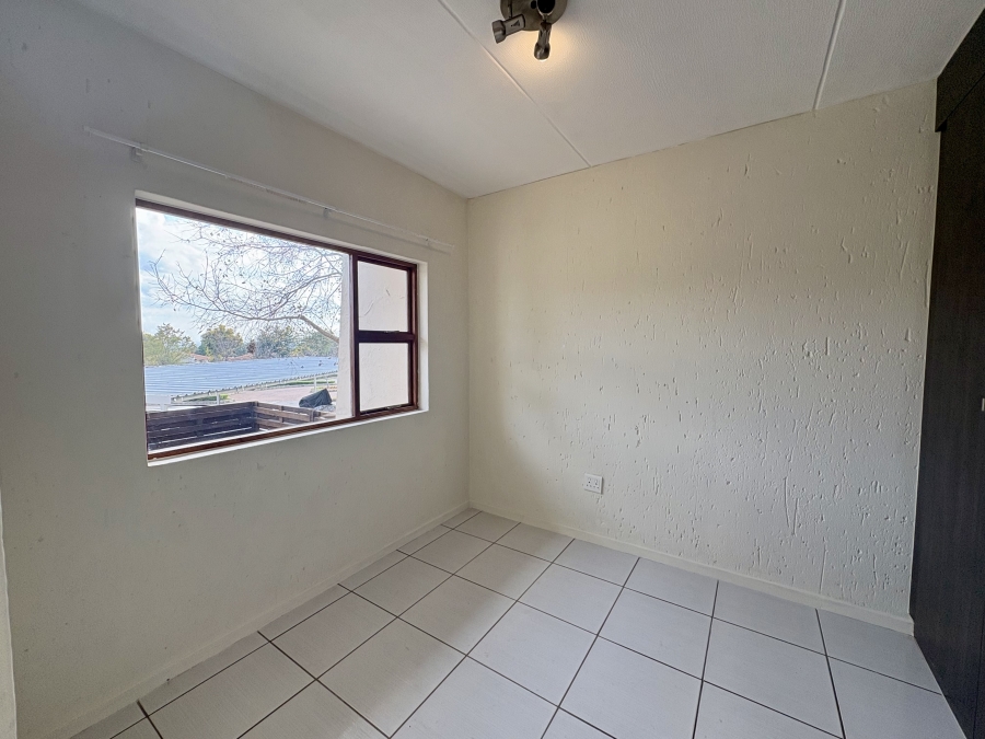 2 Bedroom Property for Sale in Paulshof Gauteng