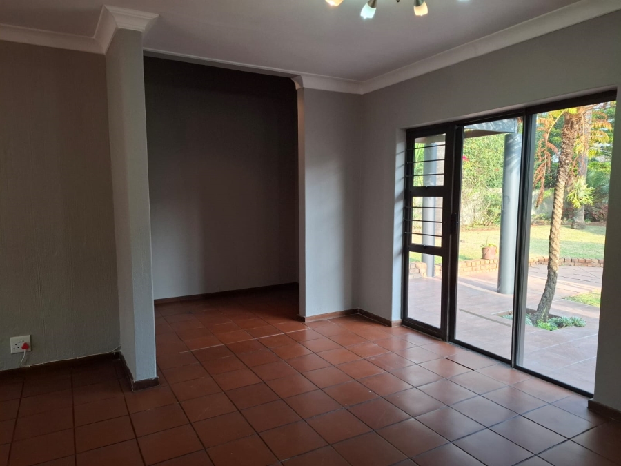 To Let 3 Bedroom Property for Rent in Garsfontein Gauteng