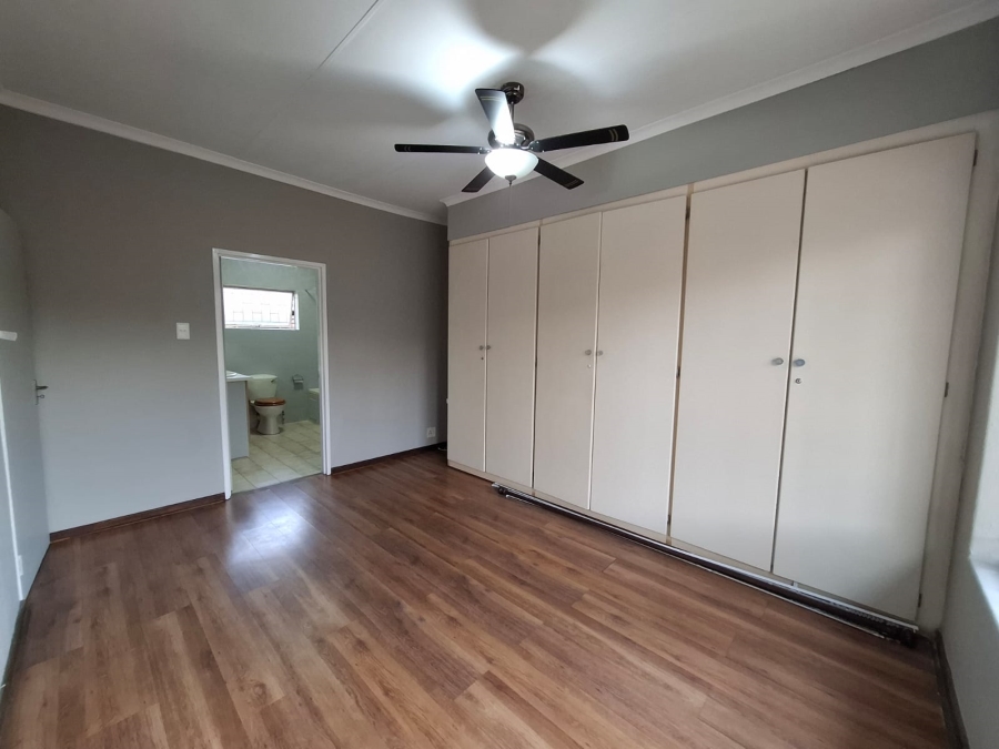To Let 3 Bedroom Property for Rent in Garsfontein Gauteng