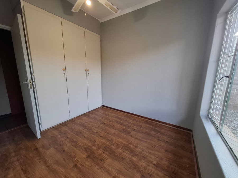 To Let 3 Bedroom Property for Rent in Garsfontein Gauteng