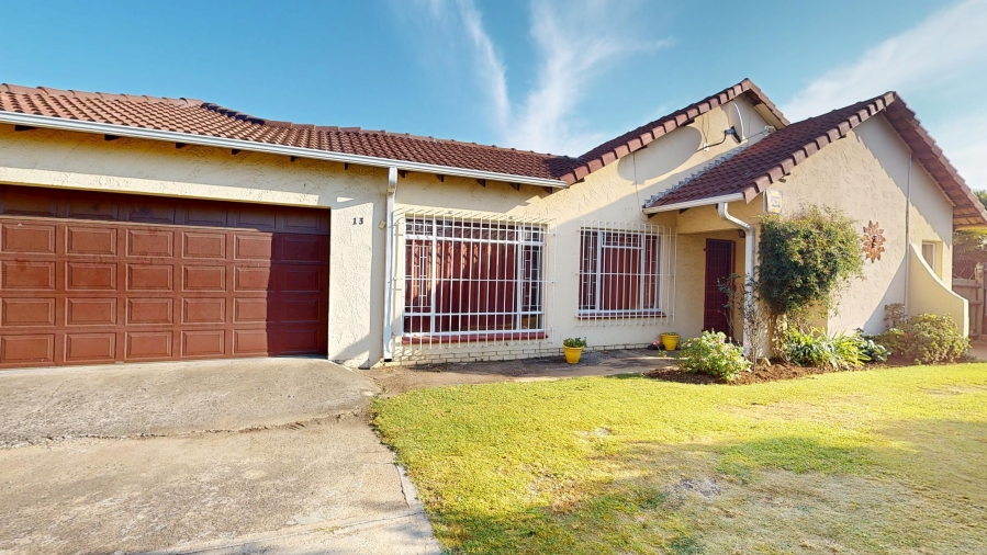 6 Bedroom Property for Sale in Freeway Park Gauteng