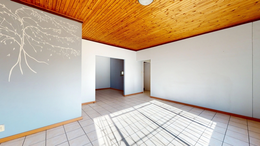 6 Bedroom Property for Sale in Freeway Park Gauteng