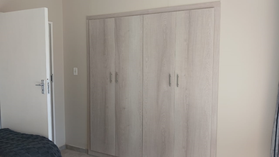 6 Bedroom Property for Sale in Freeway Park Gauteng