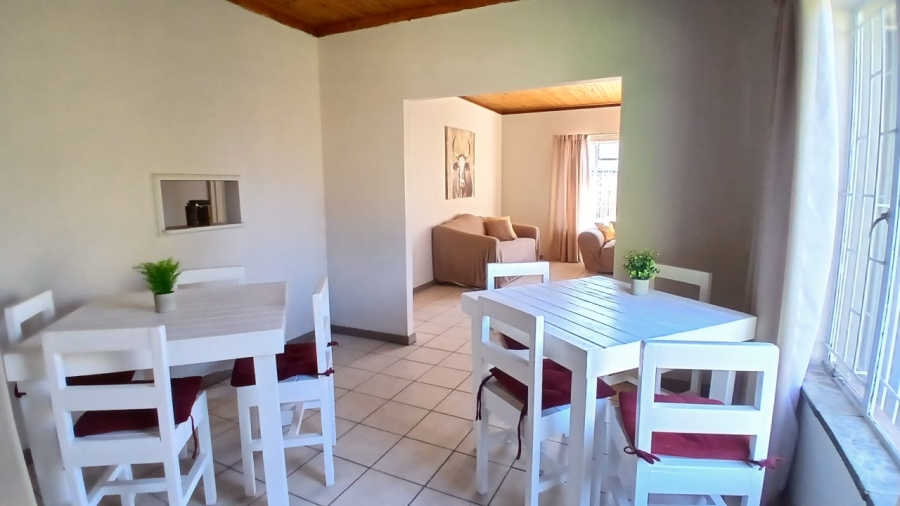 6 Bedroom Property for Sale in Freeway Park Gauteng