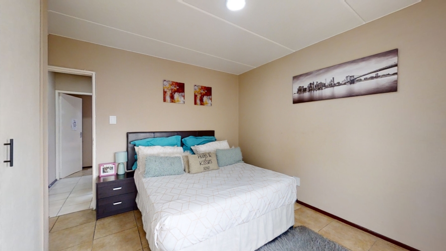 2 Bedroom Property for Sale in Jansenpark Gauteng