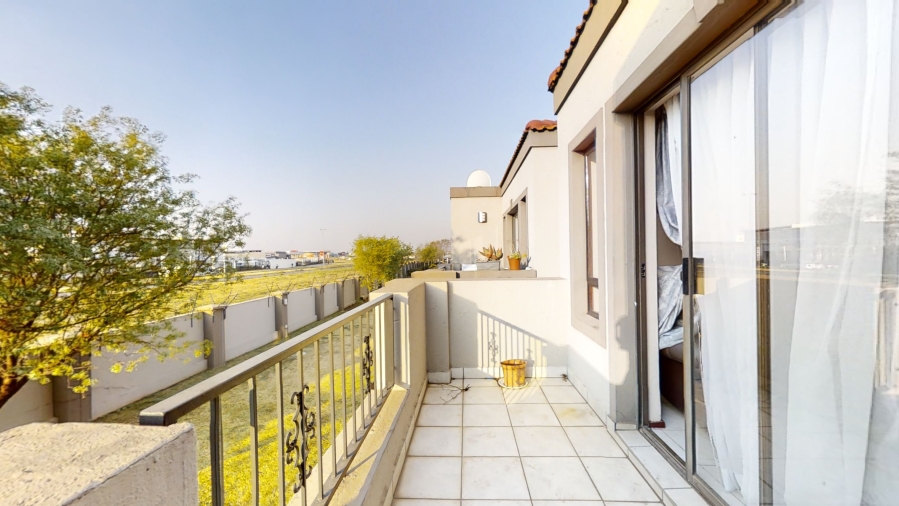 2 Bedroom Property for Sale in Jansenpark Gauteng